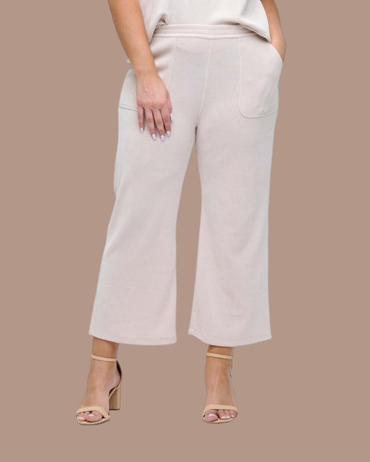Ribbed Cropped Pant