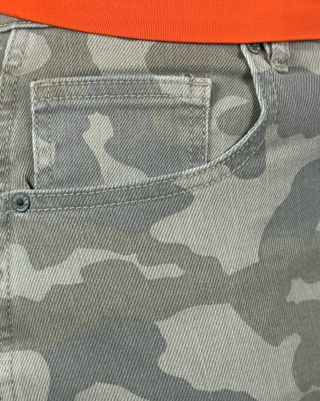 Sammie Barrel Jean-Hidden
