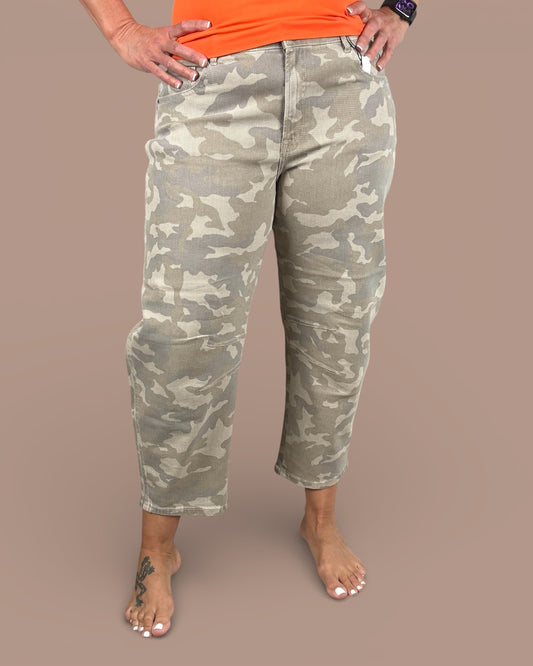 Sammie Barrel Jean-Hidden