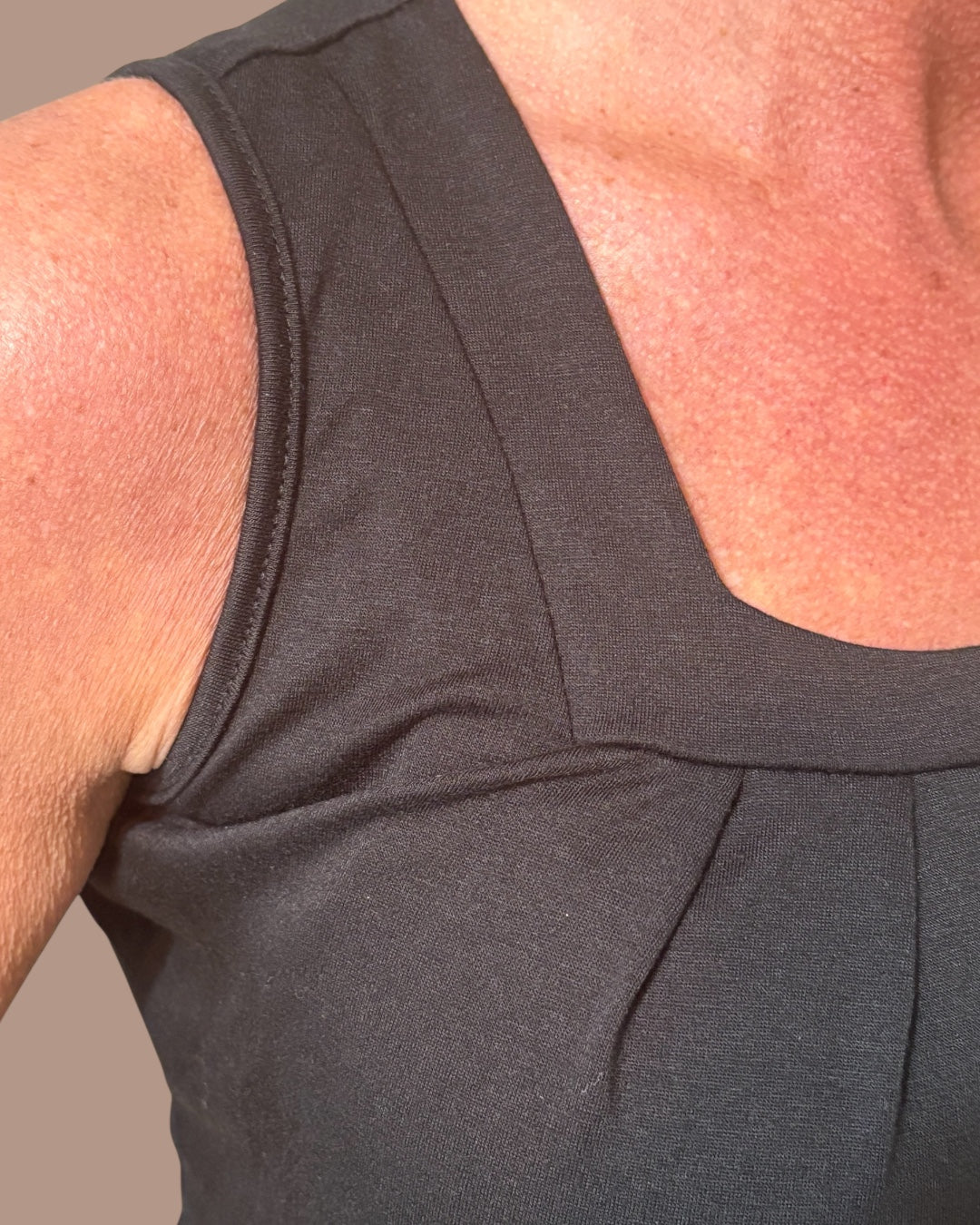 Staple Tank