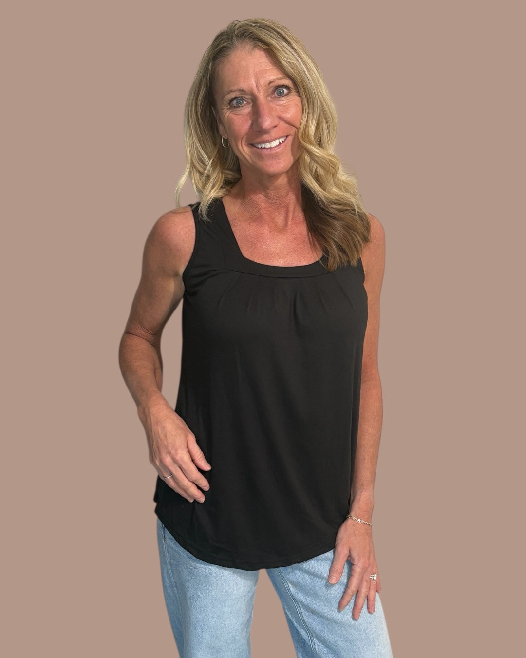 Staple Tank